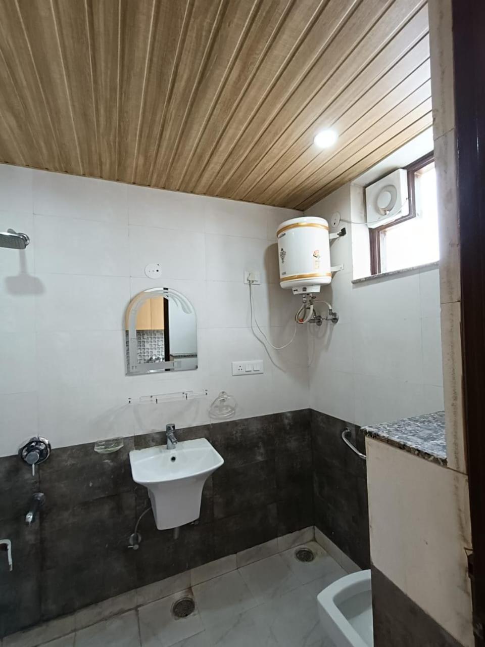 Mulmul By Westay Gurgaon Bagian luar foto